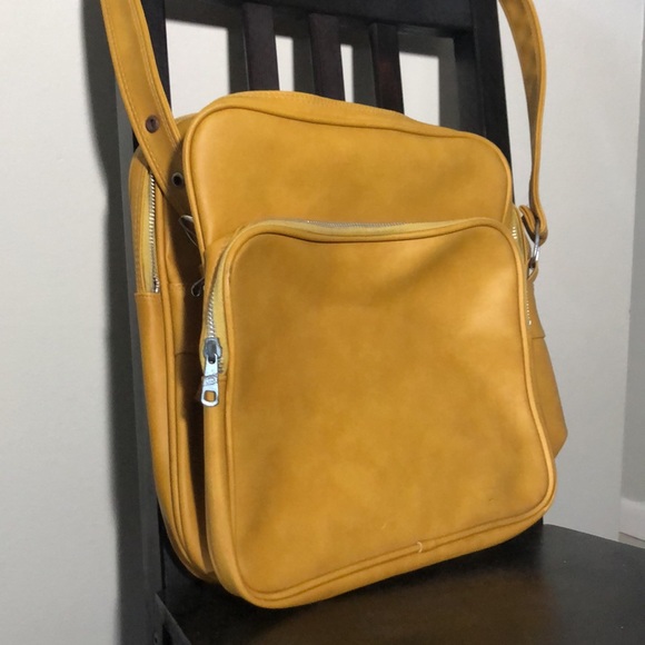 Vintage Interpur Vinyl Carry-All Bag - Picture 2 of 7